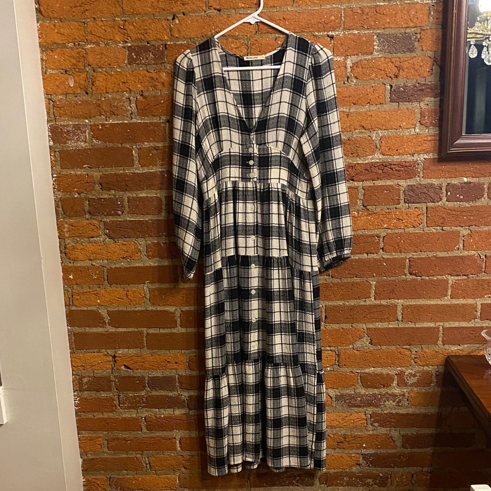 Marine Layer Black and White Plaid Long Sleeve Dress